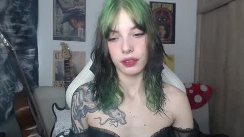 Snapshot of lovely_cass chatting on 16, 12, 2024 Cassie online show from 16, 12, 2024