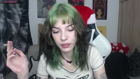Snapshot of lovely_cass chatting on 24, 12, 2024 Cassie online show from 24, 12, 2024