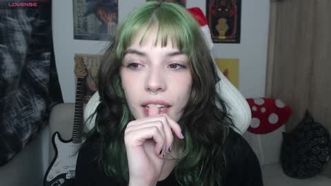 Snapshot of lovely_cass chatting on 26, 12, 2024 Cassie online show from 26, 12, 2024