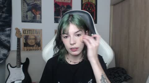 Snapshot of lovely_cass chatting on 11, 1, 2025 Cassie online show from 11, 1, 2025