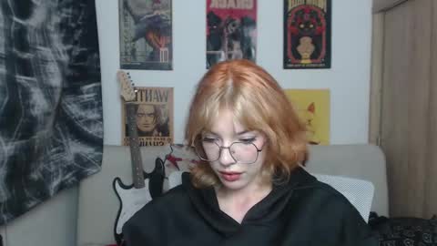 Snapshot of lovely_cass chatting on 2, 3, 2025 Cassie online show from 2, 3, 2025