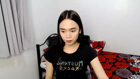 Snapshot of lovely_davis chatting on 27, 1, 2025 Erica online show from 27, 1, 2025