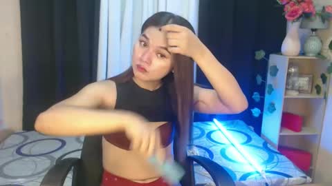 lovely_dianne online show from 18, 2, 2025