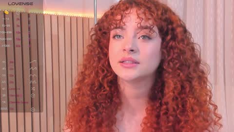 Snapshot of lovely_emma18 chatting on 12, 12, 2024 Emma online show from 12, 12, 2024
