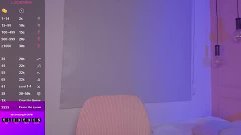 Snapshot of lovely_emma18 chatting on 1, 10, 2025 Emma online show from 1, 10, 2025