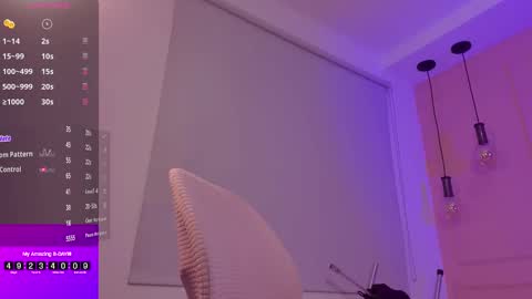 Snapshot of lovely_emma18 chatting on 3, 10, 2025 Emma online show from 3, 10, 2025
