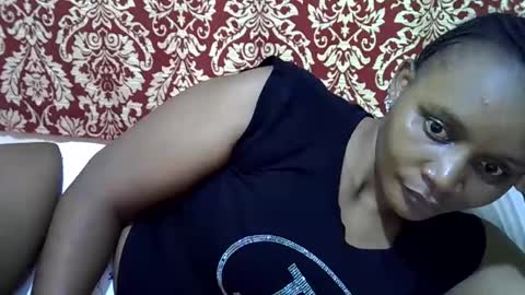 Snapshot of lovely_gee chatting on 26, 4, 2026 sexylover online show from 26, 4, 2026
