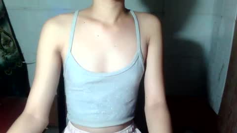 lovely_joan123 online show from 17, 4, 2026
