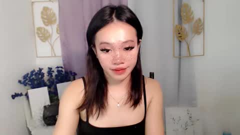 lovely_lianne online show from 19, 4, 2026