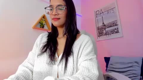 Snapshot of lovely_oliviaa chatting on 17, 6, 2026 Olivia online show from 17, 6, 2026