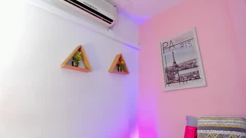 Snapshot of lovely_oliviaa chatting on 30, 7, 2026 Olivia online show from 30, 7, 2026