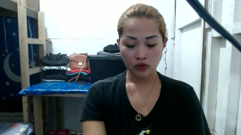 Snapshot of lovely_singlemom chatting on 28, 5, 2026 ask me dear online show from 28, 5, 2026