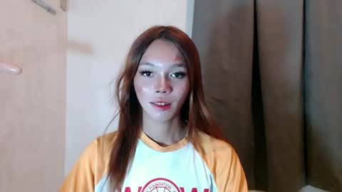 Snapshot of lovely_thea_xoxo chatting on 12, 9, 2025 Thea online show from 12, 9, 2025