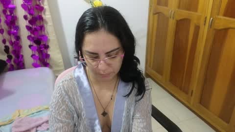 Snapshot of lovely_trix_ chatting on 29, 12, 2024 Trix online show from 29, 12, 2024