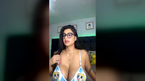 Snapshot of lovely_violet13 chatting on 29, 7, 2026 lovely violet13 online show from 29, 7, 2026