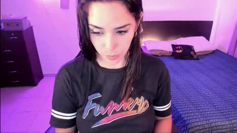 lovely   online show from 3, 2, 2026