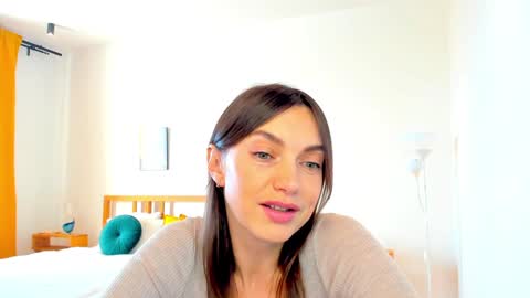 Snapshot of lovelyeemia chatting on 9, 12, 2024 Mia online show from 9, 12, 2024
