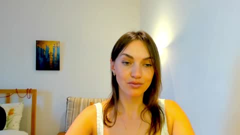 Snapshot of lovelyeemia chatting on 23, 12, 2024 Mia online show from 23, 12, 2024