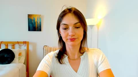 Snapshot of lovelyeemia chatting on 25, 12, 2024 Mia online show from 25, 12, 2024