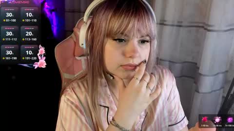 Snapshot of lovelykristii chatting on 3, 5, 2026 hristie online show from 3, 5, 2026