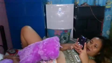 LocwlyLSYlYNXXX online show from 11, 2, 2025