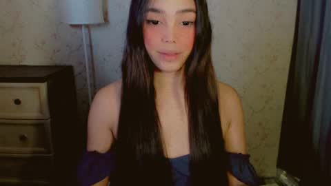 Snapshot of lovelylaiza chatting on 25, 6, 2026 Cutie Laiza online show from 25, 6, 2026