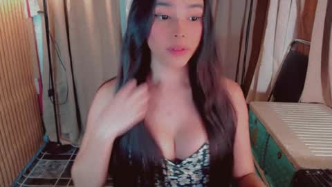 Snapshot of lovelylaiza chatting on 26, 7, 2026 Cutie Laiza online show from 26, 7, 2026