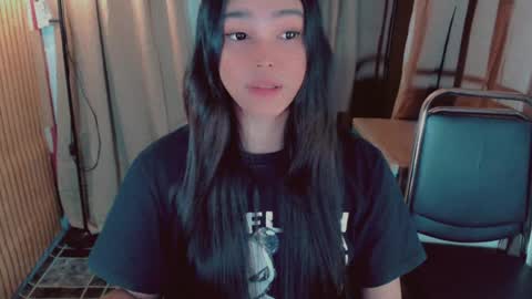 Snapshot of lovelylaiza chatting on 30, 7, 2026 Cutie Laiza online show from 30, 7, 2026