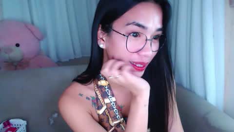 Snapshot of lovelymae18 chatting on 2, 12, 2024 lovelymae18 online show from 2, 12, 2024