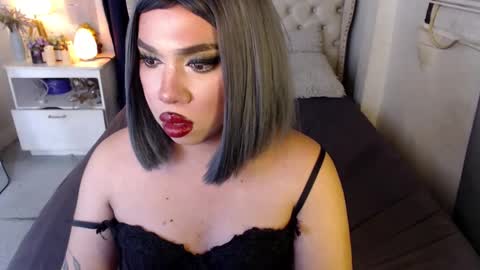 Rebeca online show from 3, 12, 2024