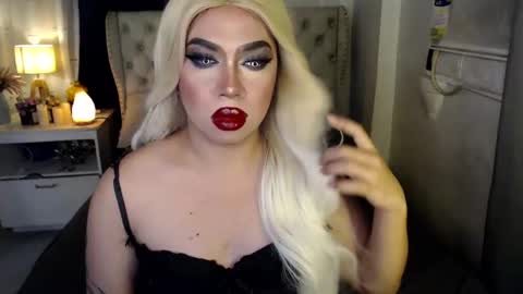 Rebeca online show from 9, 12, 2024