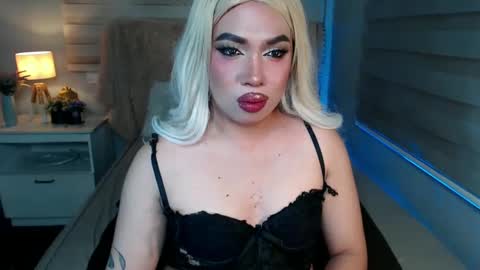 Rebeca online show from 26, 2, 2025