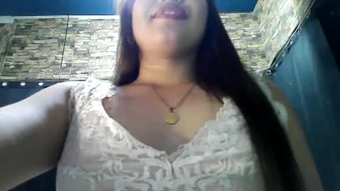 lovelypinay2 online show from 9, 12, 2024