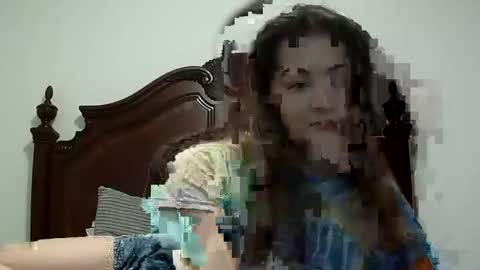 Queen Aria  online show from 8, 1, 2026