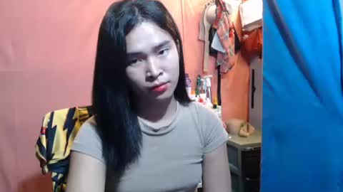 lovemeforwhatiam1 online show from 21, 9, 2025