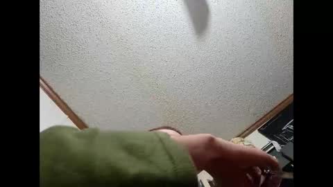 Lovepussy1998xb online show from 6, 12, 2024