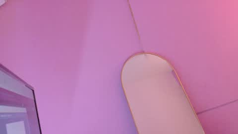 Snapshot of lovequeen02 chatting on 19, 5, 2026 L O V E online show from 19, 5, 2026