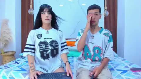 sofia and bryan online show from 18, 11, 2025