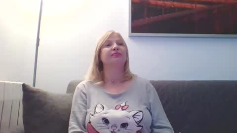 Marlyn online show from 7, 1, 2025