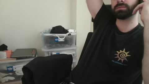 lovetojiz933 online show from 4, 12, 2024