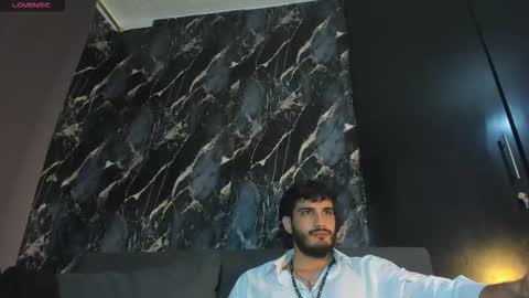 lovexjuxn77 online show from 23, 3, 2026