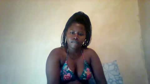 Snapshot of loviett chatting on 16, 4, 2026 loviett online show from 16, 4, 2026