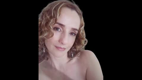 Snapshot of loving__lily chatting on 8, 3, 2025 loving online show from 8, 3, 2025