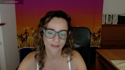 Snapshot of loving__lily chatting on 24, 4, 2026 loving online show from 24, 4, 2026
