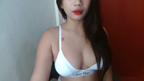 loving_ellah19 online show from 20, 10, 2025