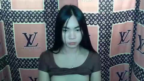 loving_rhean online show from 22, 11, 2025