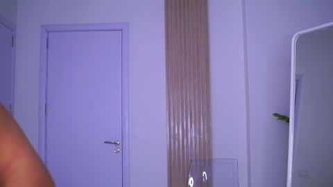 Nora online show from 19, 2, 2025