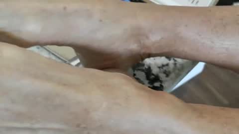 lovingcouple1969 online show from 11, 3, 2026