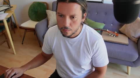 lovingmegay online show from 23, 1, 2025