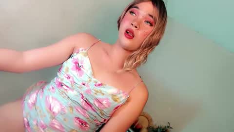 Lovingmonaru969 online show from 15, 4, 2026